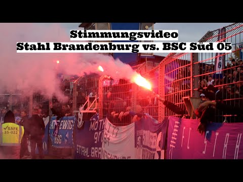 turusnet and Marco Bertram / Zwischen den Welten