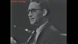 Bill Evans & Lee Konitz Pour Their Hearts Out On "How Deep Is The Ocean" (Stockholm 1966)