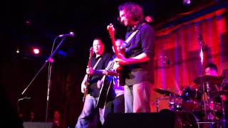 Sam Llanas   Feed the fire IMG 1792