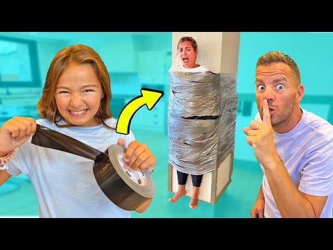 PEGAMOS A MIREIA A LA PARED Itarte Vlogs