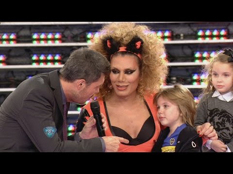 Injuries, awards, and tenderness at a gala full of sweetness