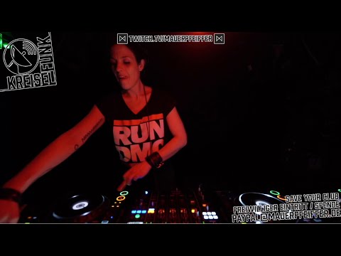 Kerstin Eden @ Mauerpfeiffer Kreiselfunk // April 2021 (2)