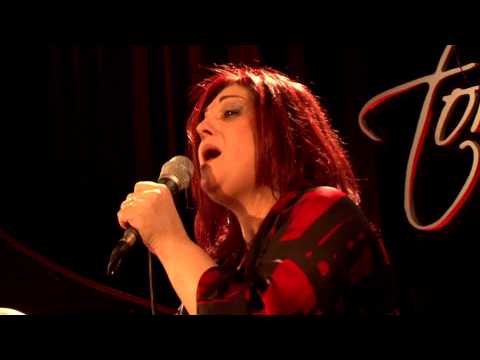 Sandra Luna & Juan Esteban Cuacci "Sin tu mitad" (HD)