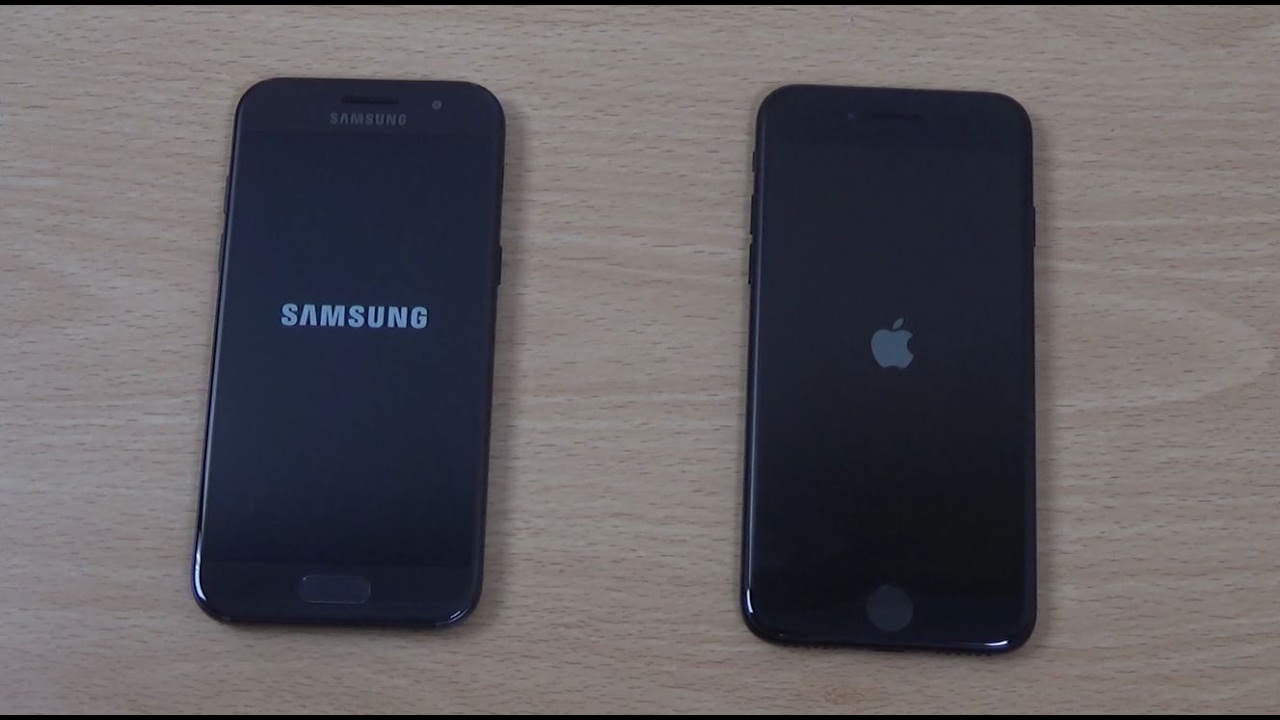 Samsung Galaxy A3 2017 vs iPhone 7 - Speed Test!