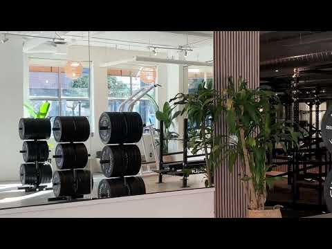 DMN8 - Welcome to your best life.