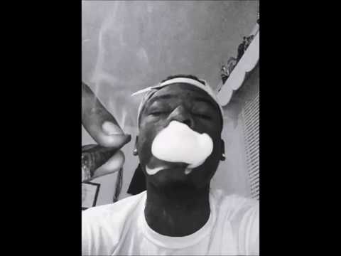 Mook Machii- Free Smoke
