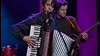 They Might Be Giants Perform &quot;Older&quot; on Conan