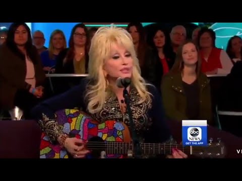 Dolly Parton - Coat Of Many Colors (Live On GMA)
