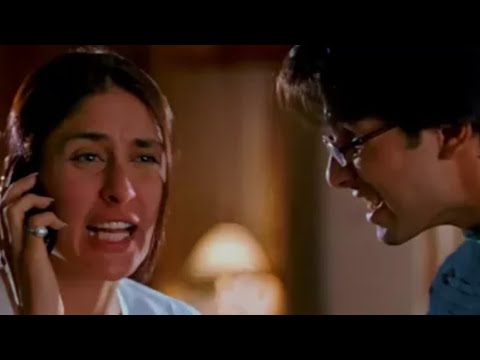 Jab We Met Iconic Phone Call Scene l Kareena Kapoor Khan l Netflix India