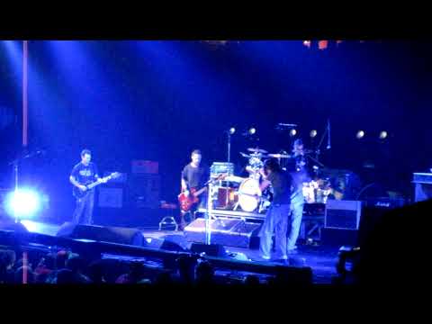 Pearl Jam Philadelphia Given to Fly 10-28-09