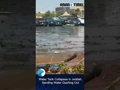 Water Tank Collapses in Jeddah, Sending Water Gushing Out
