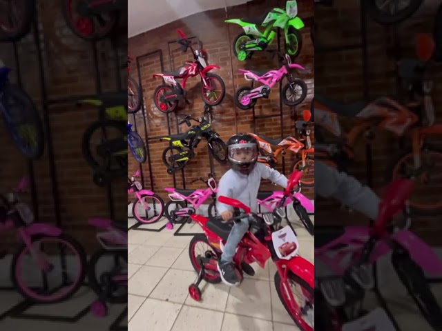 Vídeo relacionado con Tataway Bicicleta universal Titti Silvestro de Looney Tunes, 350 ml, para niño y niña, azul y amarillo