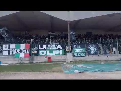 Curva Volpi Chieti in trasferta a Civitanova Marche 2024-25.