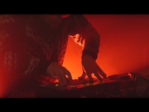 Bit-Tuner - Anticlimax - live [-OUS]