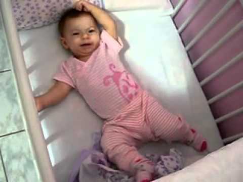 Débora Spicka acordando