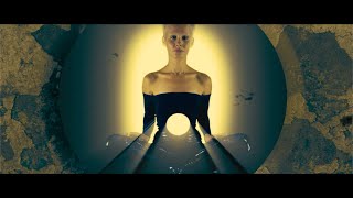 Songtext von Butcher Babies - Sleeping with the Enemy Text Musik-video-Miniaturansicht