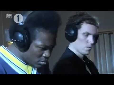 Magnetic Man ft. Katy B - Perfect Stranger Live