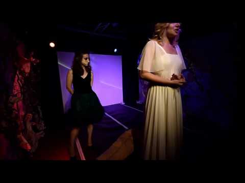 15 Dumnezeu si diavolul - Spectacolul "Noi invartim pamantul" - piesa de teatru Compania D'arte