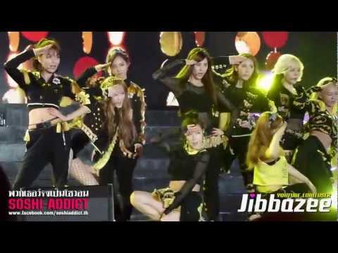 [Fancam] 130330 SNSD Girls' Generation - Genie - Super Joint Concert in Thailand HD 720p
