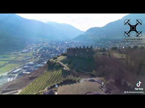 Castel Grumello Montagna in Valtellina