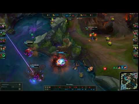 Sivir outplayed Ezreal
