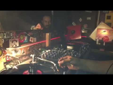 Ge-Ology @ Thunder, 7th May 2016 - playing Acid Trax upside down and backwards!