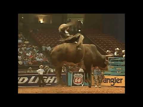 Owen Washburn vs Undertow - 98 PBR Birmingham (84.5 pts)