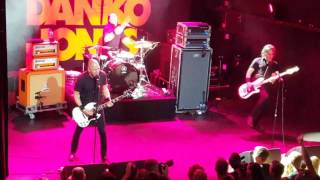Intro + I Gotta Rock by Danko Jones (live at 013, Tilburg march 18th 2017)