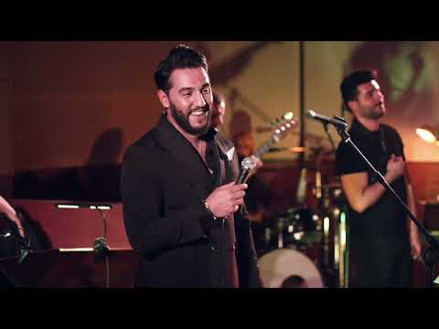 Sabba e Gli Incensurabili suonano Battisti live - Amarsi un pò