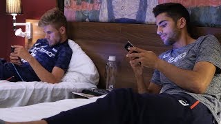 Gävle 2019 : Dans la chambre de Jimmy Gressier et Louis Gilavert Gävle 2019 : Dans la chambre de Jimmy Gressier et Louis Gilavert