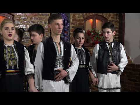 ANSAMBLUL FOLCLORIC BUJORII MUNTELUI - DANS MOMARLANESC