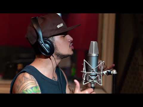 Mc Renanzinho - Só Anda na Estica [Web-Clipe Oficial] Prod. DJ Rhuivo.