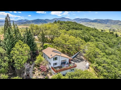 3235 Carriage Drive in Medford, Oregon