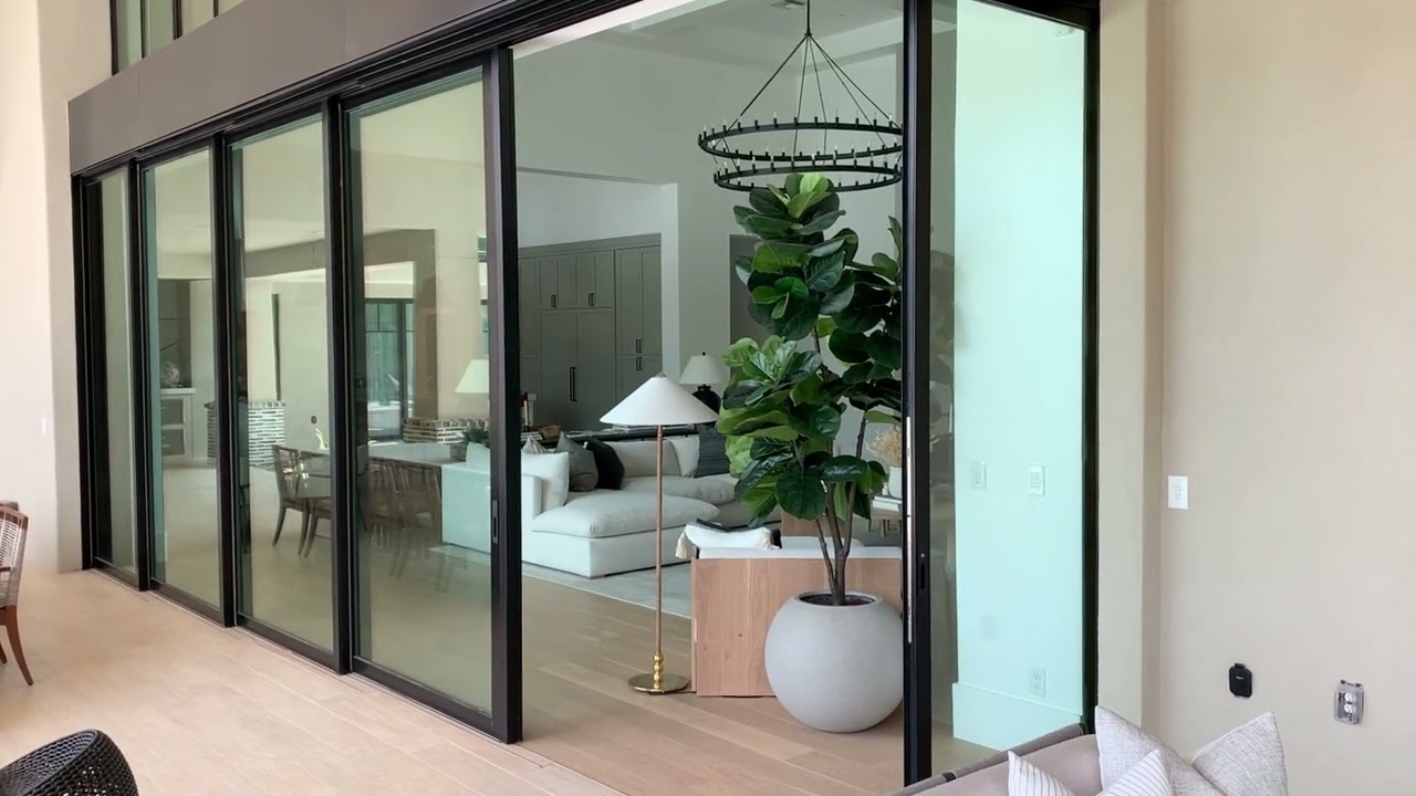 Automated Cornerless Door