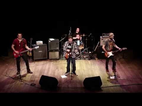 Milagres Invisíveis - Inseto Social