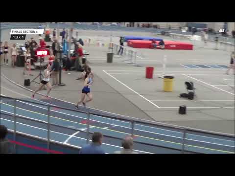 D4 Girls 4x400m Section 4