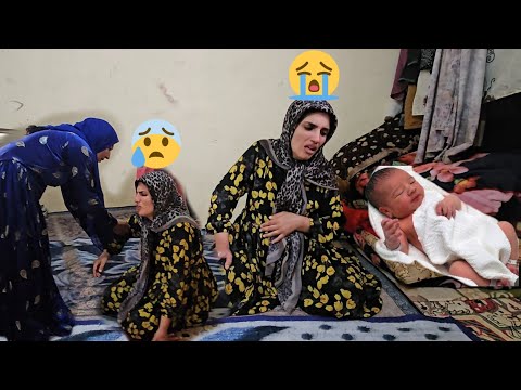 Shokofeh falls to the ground in severe pain; the difficult decision to go to the maternity hospital