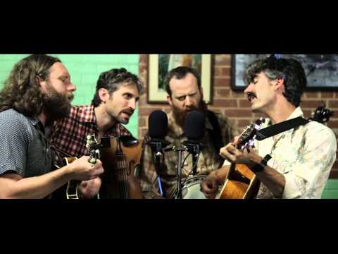 Jim White vs. The Packway Handle Band - "Israelites" (Desmond Dekker & The Aces Cover)