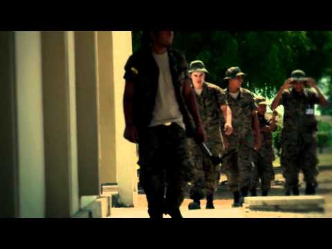 El Bebo improvisando (base  aérea de manta) con Nick The  Hitman.mpg