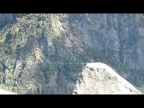Yosemite, Broken Arrow Spire slackliner