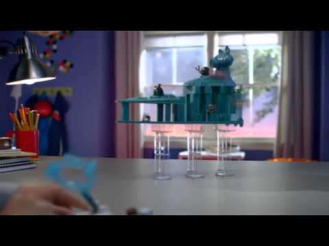 Angry Birds Star Wars 2 Telepods Commercial   out September 19!