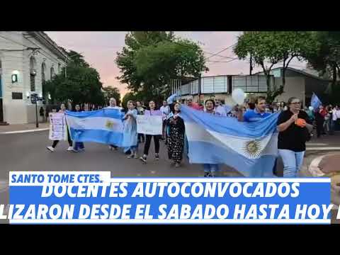 SANTO TOMÉ: Docentes Autoconvocados salieron a la calle a protestar,