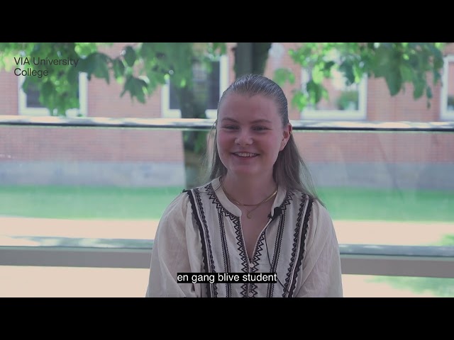 Mød Line der bruger LST til oplæsning på hf