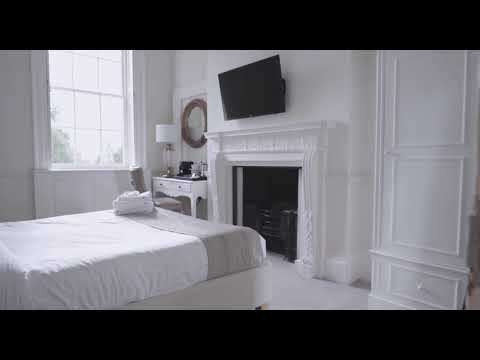 Forever Pictures video.