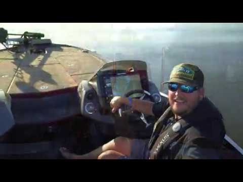 Vexus VX21 Bass Boat Review, Walkthrough and Test Drive