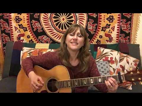 Holly Jukebox 2019 - #6 - You’re Still The One (Shania Twain acoustic cover)