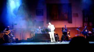 la huida, ismael serrano vivo en teatro argentino