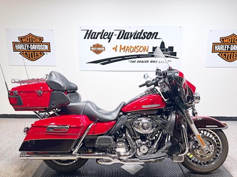 2011 FLHTK Harley-Davidson® Electra Glide® Ultra Limited CHERRY/MERLOT