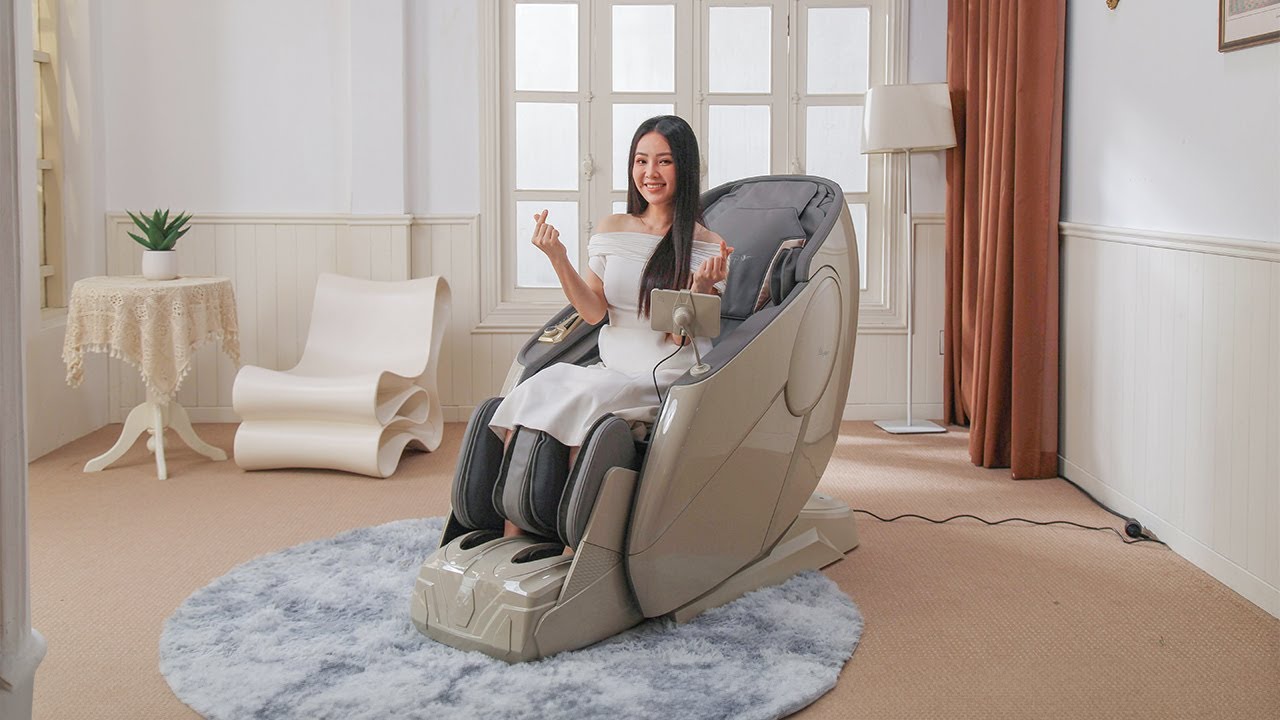 Cùng BTV Thụy Vân Chạm đến đỉnh cao của sự thư giãn của Ghế Massage ELIP O7