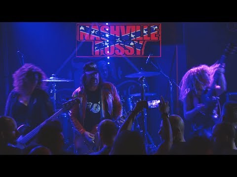 NASHVILLE PUSSY "Rub It To Death" live in Athens [4K]
